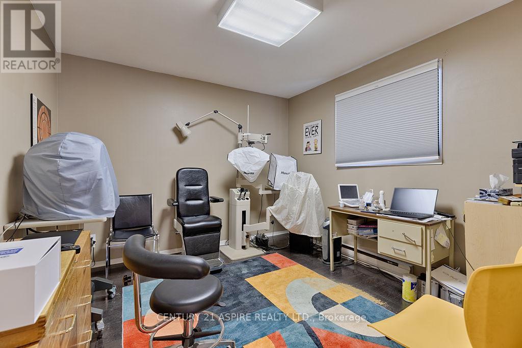 2889 Petawawa Boulevard, Petawawa, Ontario  K8H 1Y1 - Photo 7 - X12584882