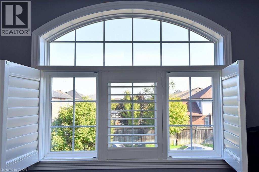 12 Degrow Crescent, Binbrook, Ontario  L0R 1C0 - Photo 36 - 40772155