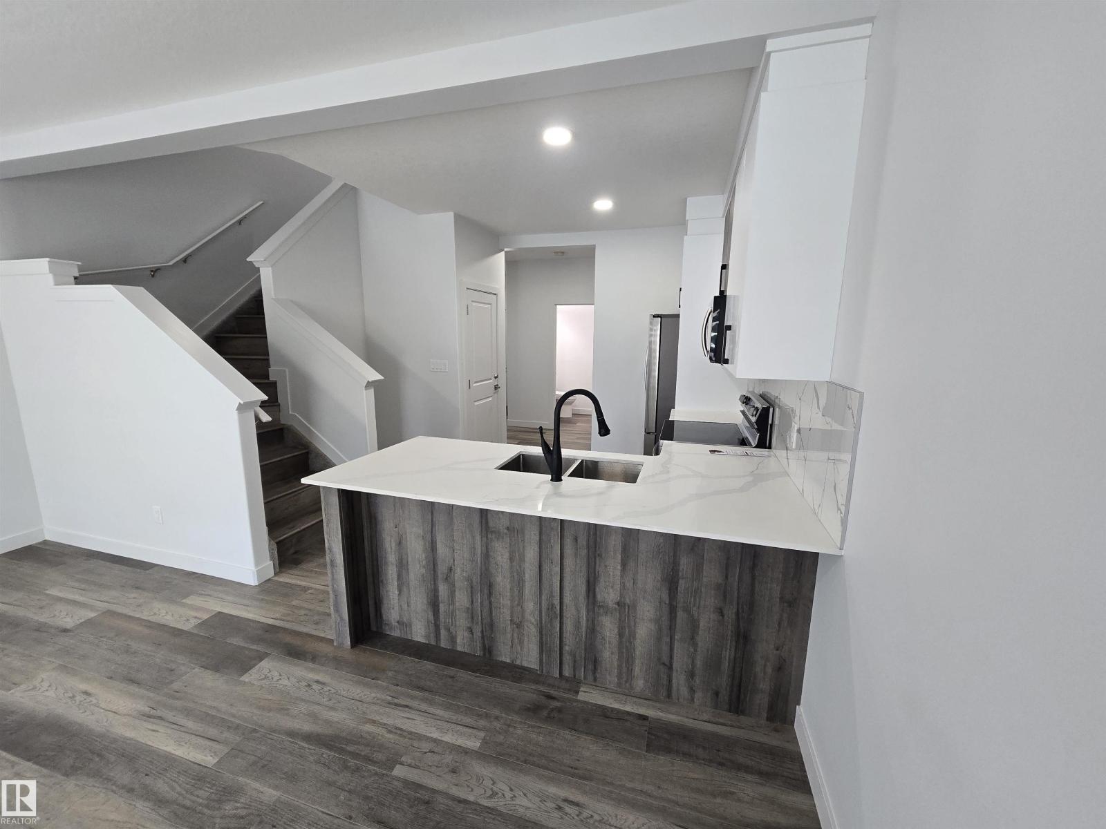 2025 164 St Sw, Edmonton, Alberta  T6W 5J9 - Photo 13 - E4467602