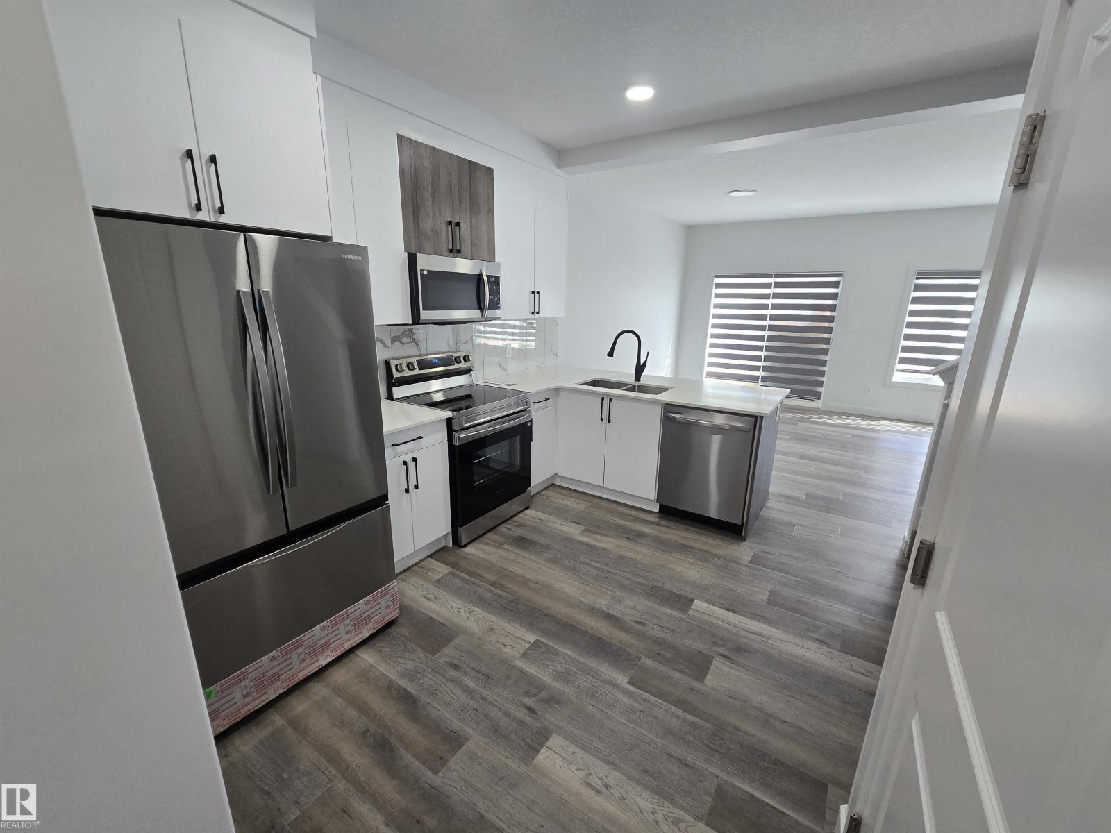 2025 164 St Sw, Edmonton, Alberta  T6W 5J9 - Photo 9 - E4467602