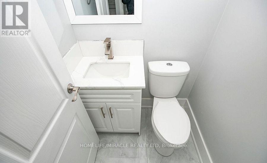 76 Raylawn Crescent, Halton Hills, Ontario  L7G 4N1 - Photo 19 - W12607074