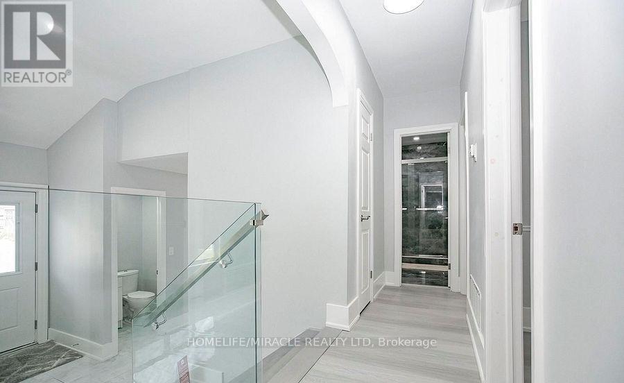 76 Raylawn Crescent, Halton Hills, Ontario  L7G 4N1 - Photo 21 - W12607074