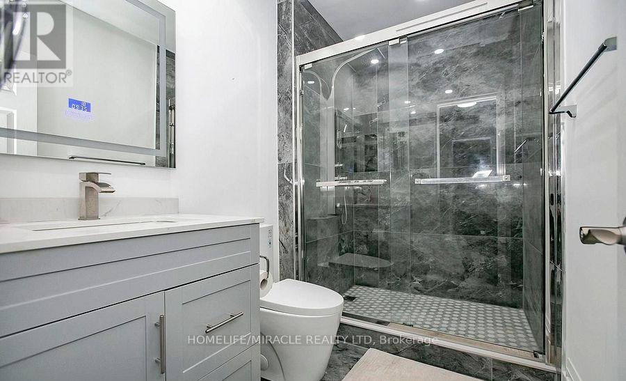 76 Raylawn Crescent, Halton Hills, Ontario  L7G 4N1 - Photo 25 - W12607074