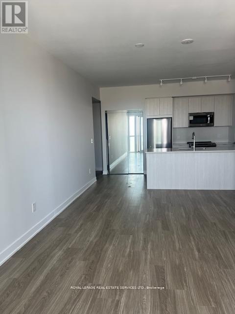 4801 - 430 Square One Drive, Mississauga, Ontario  L5B 0L6 - Photo 8 - W12607078