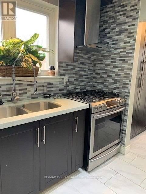 Upper - 27 Brookdale Crescent W, Brampton, Ontario  L6T 1M8 - Photo 14 - W12607096