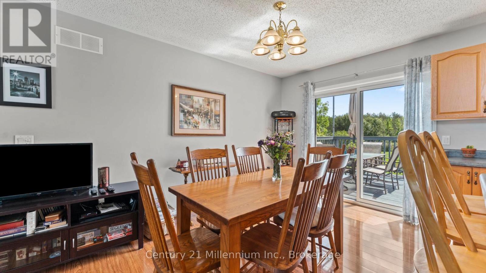 9849 Wellington Rd 3, Minto, Ontario  N0G 1M0 - Photo 18 - X12359329