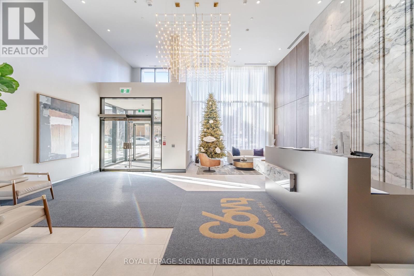 109 - 293 The Kingsway, Toronto, Ontario  M9A 0E8 - Photo 4 - W12604000