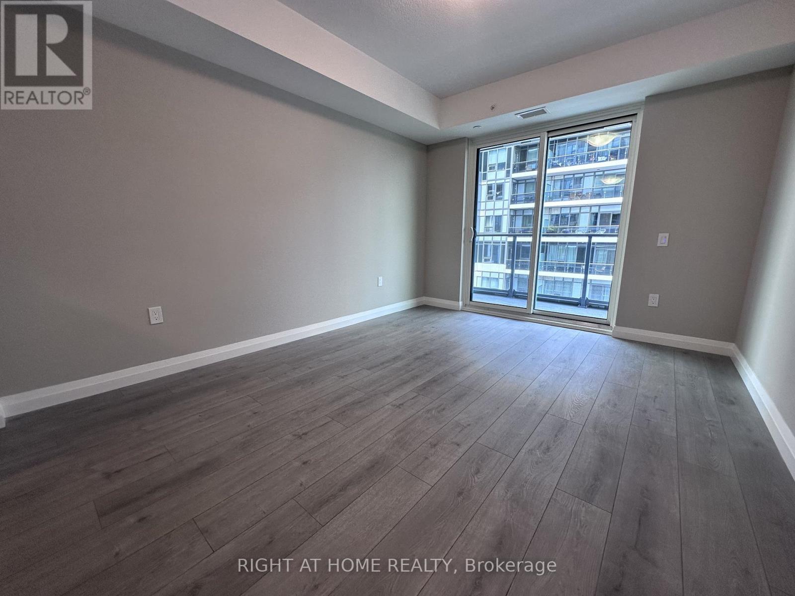 512 - 93 Arthur Street S, Guelph, Ontario  N1E 0T3 - Photo 17 - X12607100