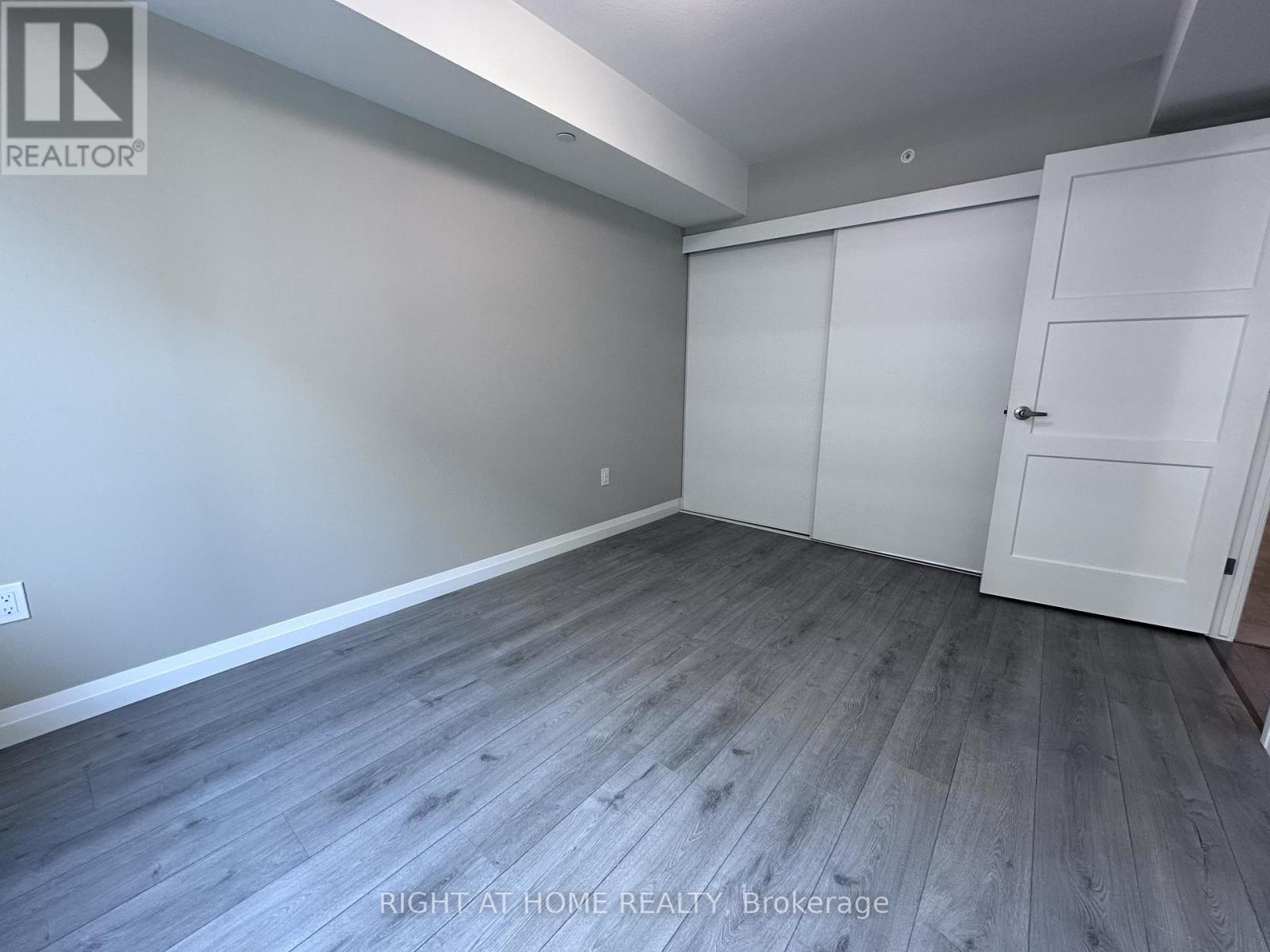 512 - 93 Arthur Street S, Guelph, Ontario  N1E 0T3 - Photo 19 - X12607100