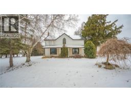 135 ROBINSON Road, Brantford, Ontario