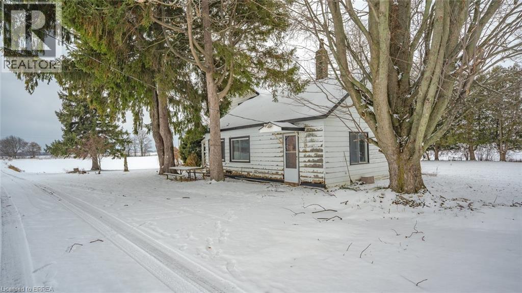 135 Robinson Road, Brantford, Ontario  N3T 5L7 - Photo 3 - 40791366