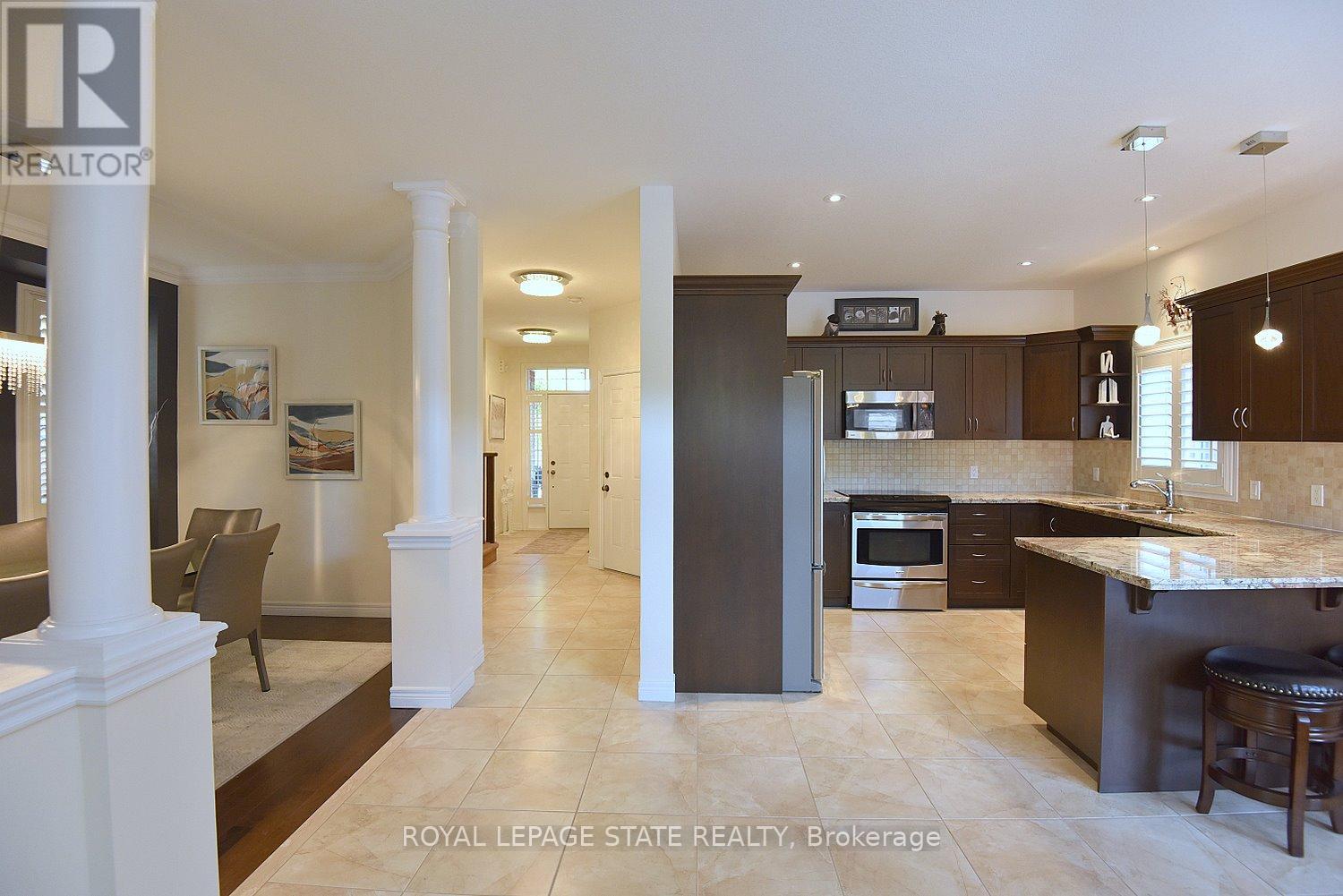 12 Degrow Crescent, Hamilton, Ontario  L0R 1C0 - Photo 15 - X12419183