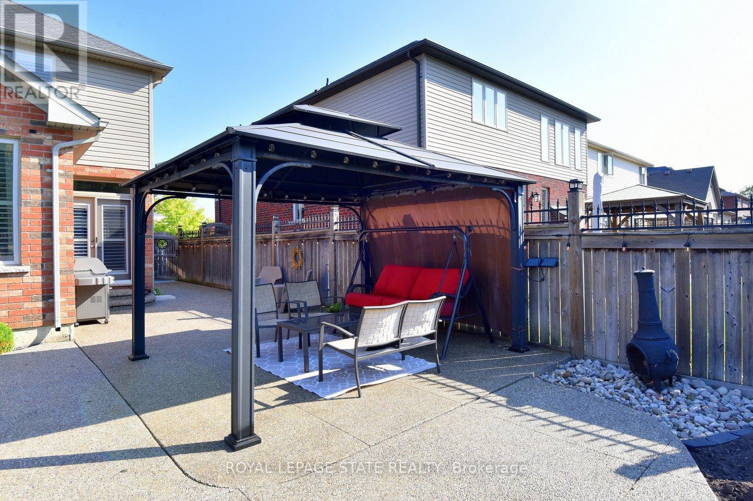 12 Degrow Crescent, Hamilton, Ontario  L0R 1C0 - Photo 41 - X12419183