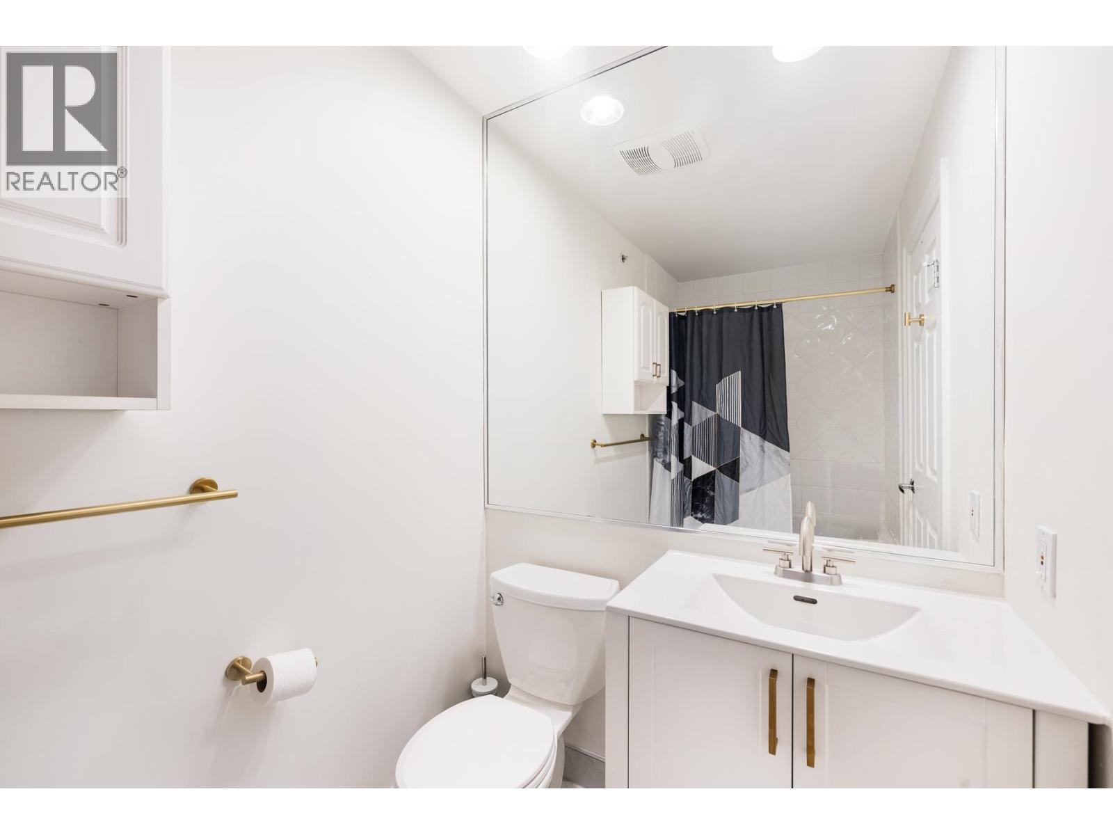 8431 Jellicoe Street, Vancouver, British Columbia  V5S 2J4 - Photo 10 - R3072635