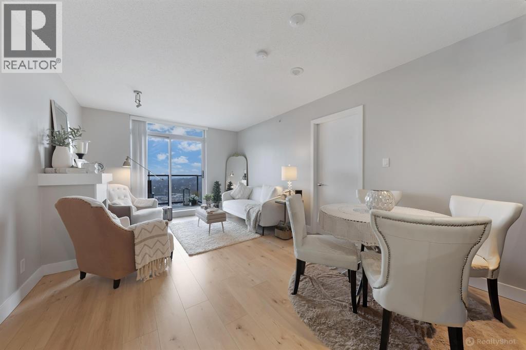 3706 1178 Heffley Crescent, Coquitlam, British Columbia  V3B 0A7 - Photo 2 - R3072636