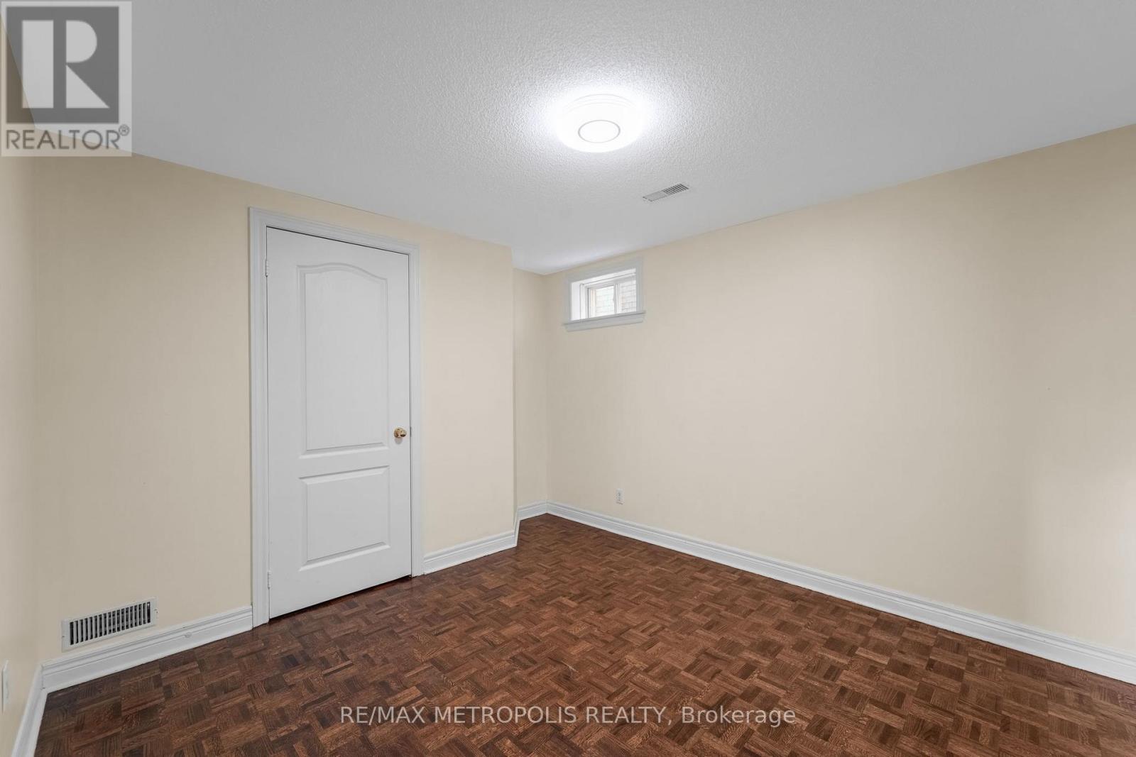 Bsmt - 1800 Holbrook Court, Pickering (Dunbarton), Ontario  L1V 7C2 - Photo 15 - E12605452