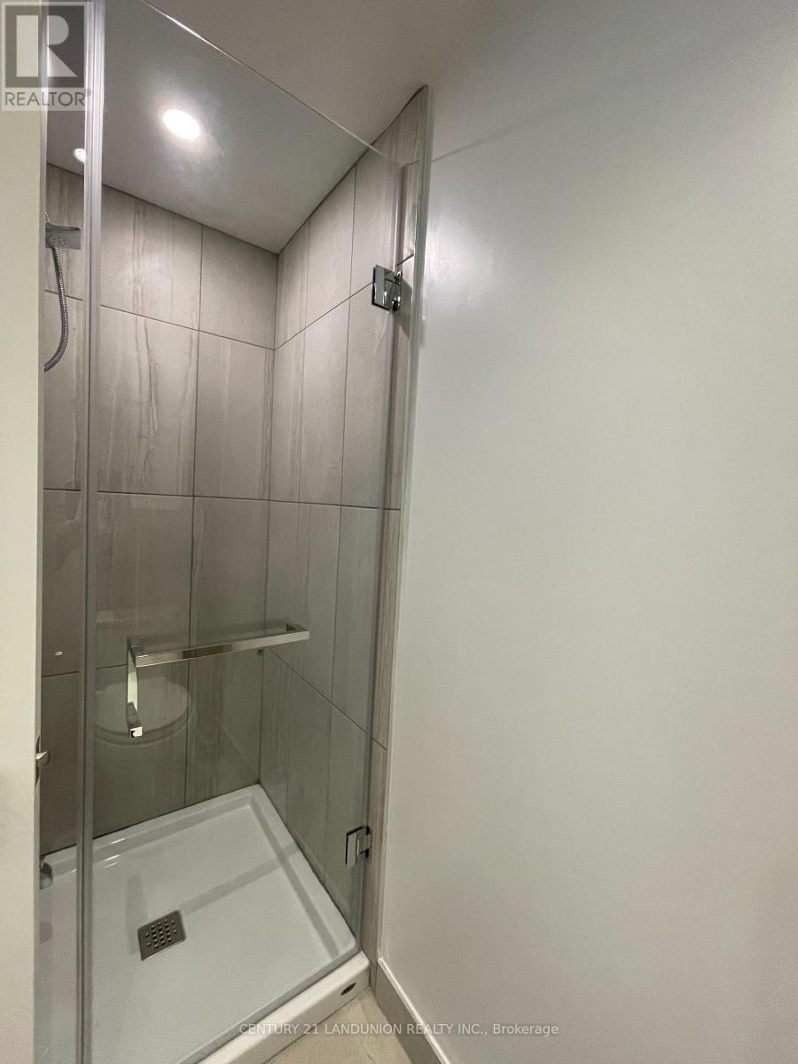 2201 - 195 Redpath Avenue, Toronto, Ontario  M4P 0E4 - Photo 2 - C12607116