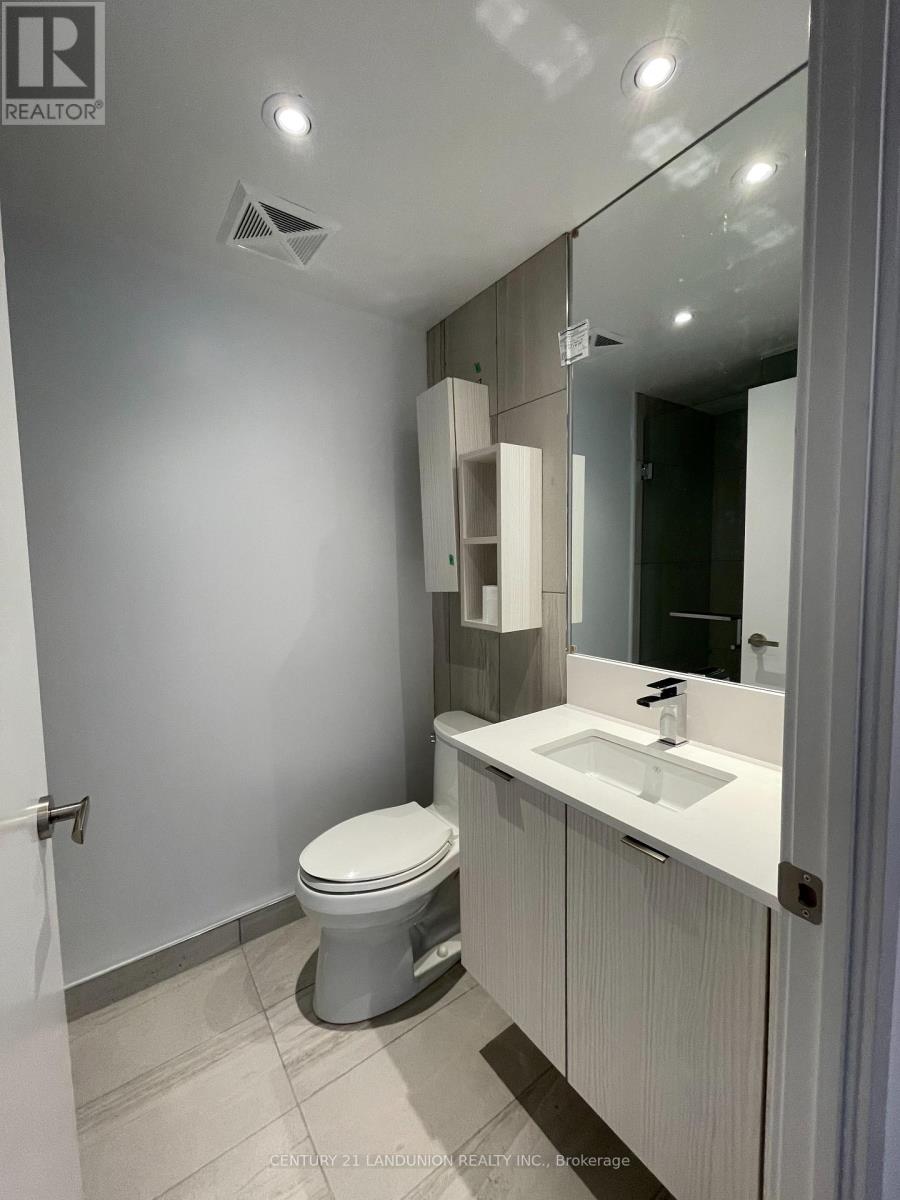 2201 - 195 Redpath Avenue, Toronto, Ontario  M4P 0E4 - Photo 5 - C12607116