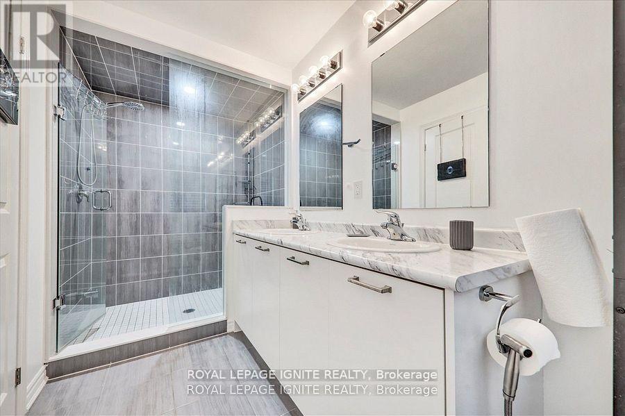 35 Peter Hogg Court, Whitby, Ontario  L1P 0N2 - Photo 22 - E12607124