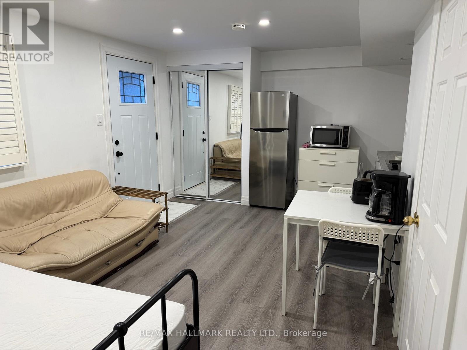 Bsmt - 76 Topham Crescent, Richmond Hill (Westbrook), Ontario  L4C 9G9 - Photo 5 - N12607128