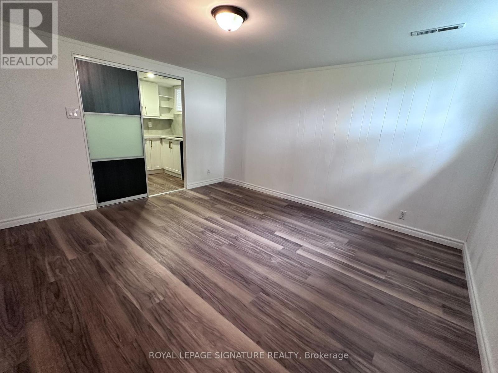 Lower - 55 Munson Crescent, Toronto, Ontario  M1P 3M9 - Photo 9 - E12532140