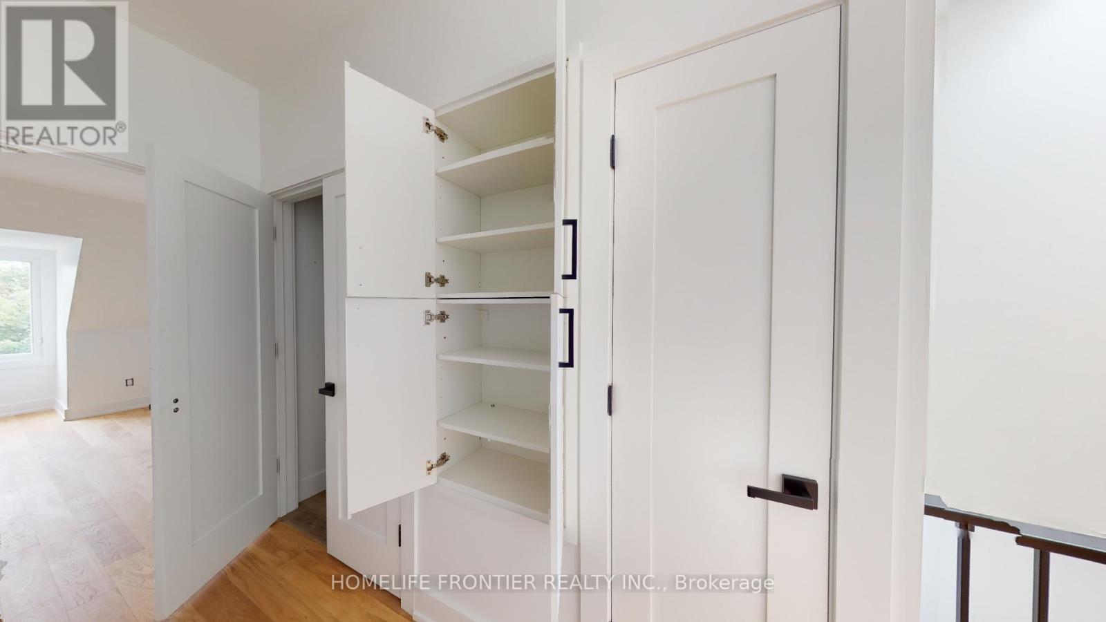 5 - 197 Hallam Street, Toronto, Ontario  M6H 1X6 - Photo 11 - W12607122