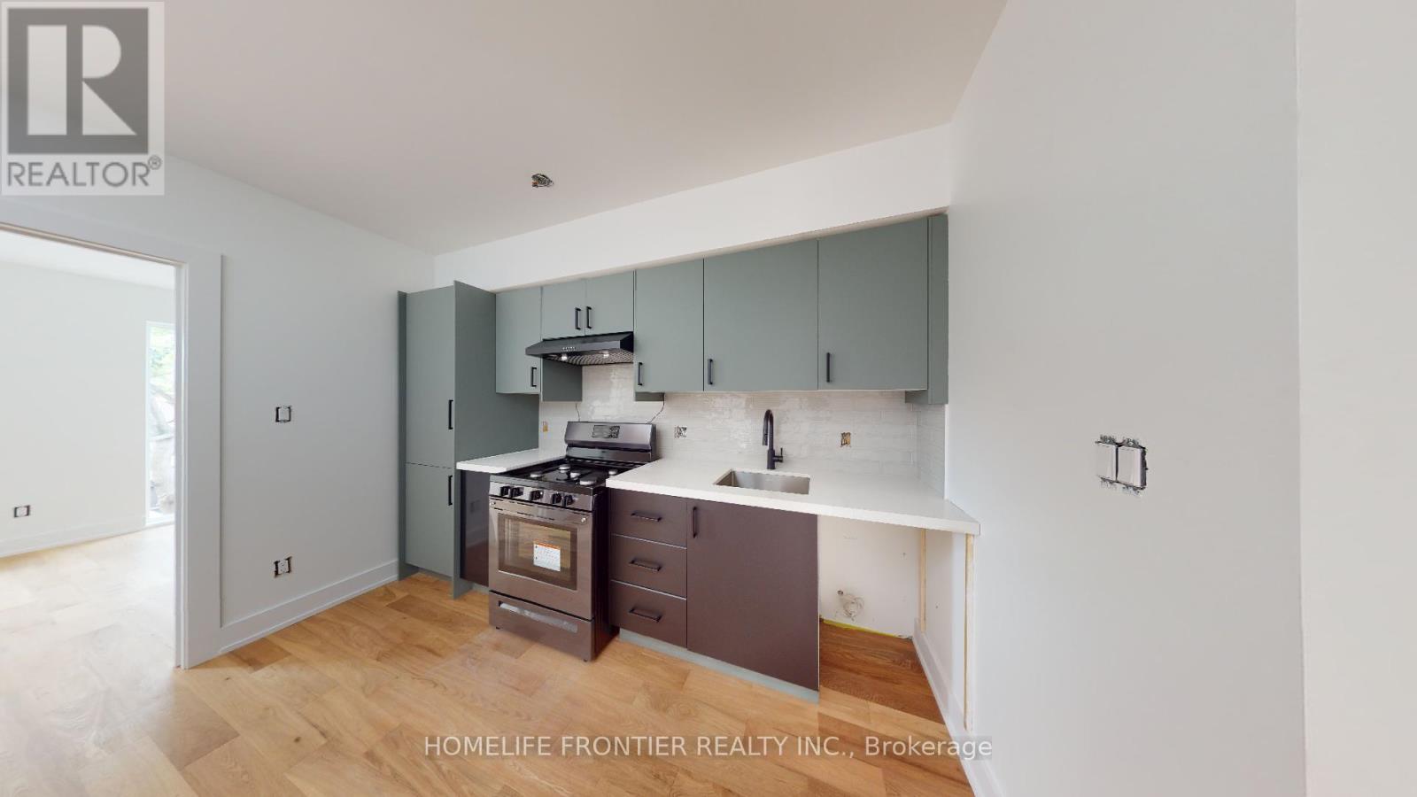 5 - 197 Hallam Street, Toronto, Ontario  M6H 1X6 - Photo 16 - W12607122