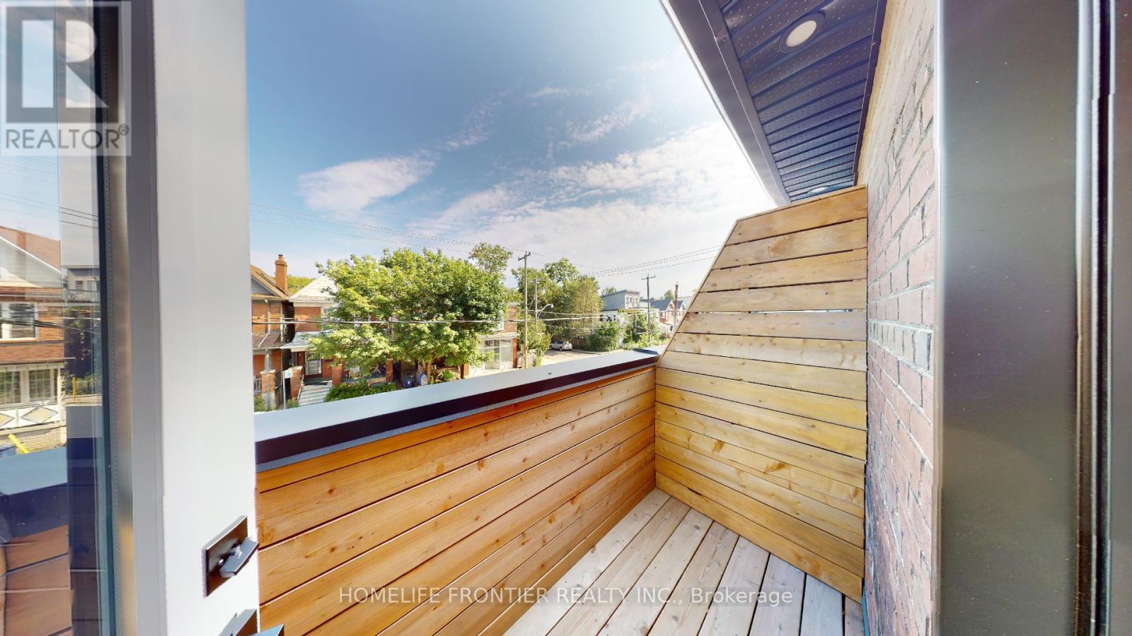 5 - 197 Hallam Street, Toronto, Ontario  M6H 1X6 - Photo 7 - W12607122