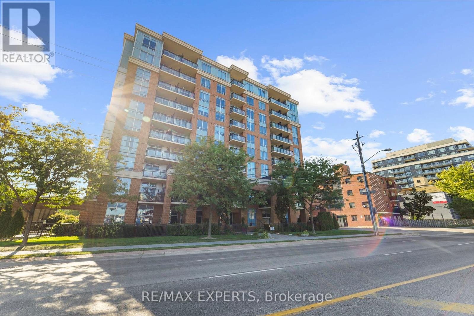 105 - 2772 Keele Street, Toronto, Ontario  M3M 0A3 - Photo 2 - W12607134