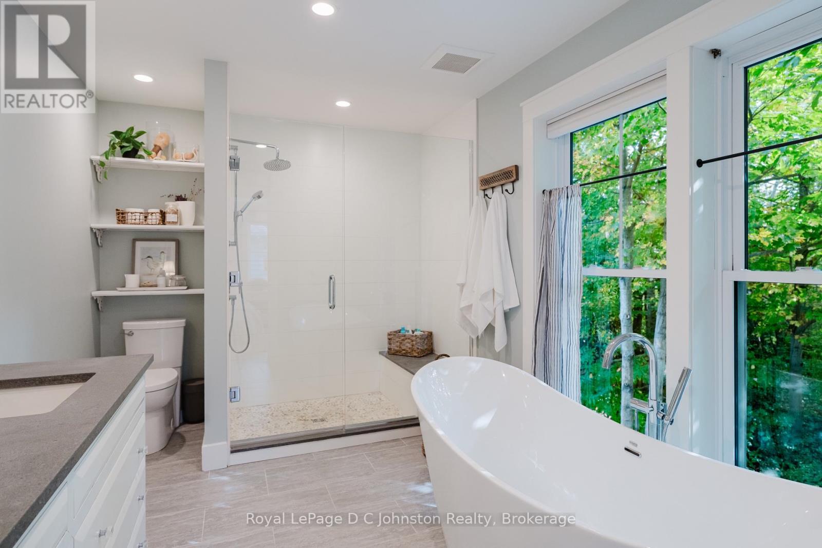 81 Cedar Bush Drive, Saugeen Shores, Ontario  N0H 2L0 - Photo 25 - X12461725