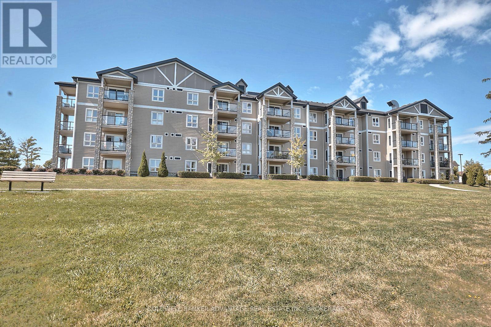 1204 - 330 Prince Charles Drive S, Welland, Ontario  L3C 7B3 - Photo 2 - X12607174