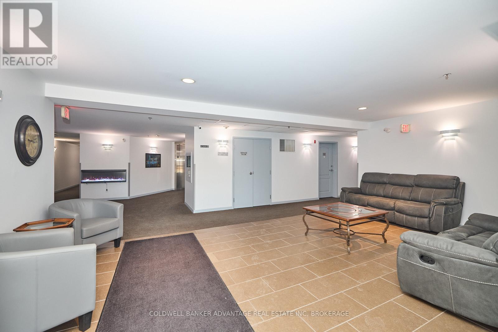 1204 - 330 Prince Charles Drive S, Welland, Ontario  L3C 7B3 - Photo 6 - X12607174