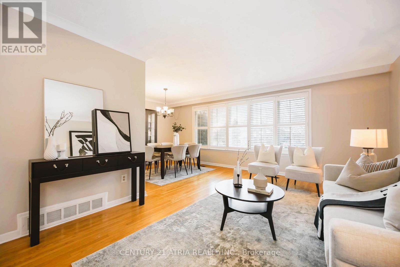 39 Amberdale Drive, Toronto, Ontario  M1P 4B9 - Photo 7 - E12606406