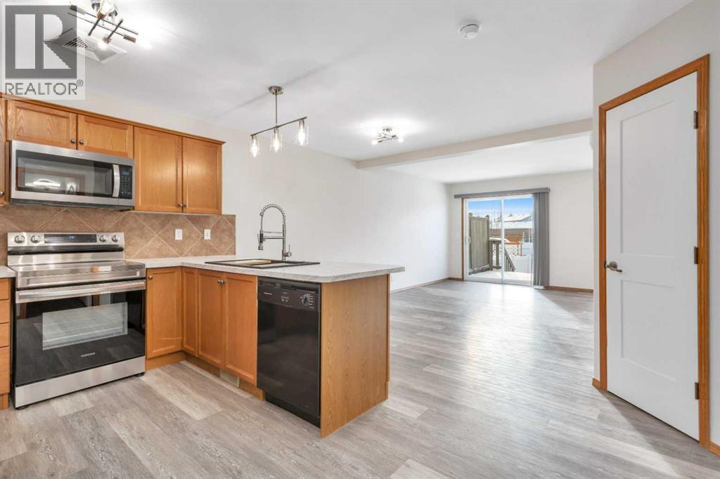 3 Lark Close, Sylvan Lake, Alberta T4S 2P6 - Photo 6 - A2273530