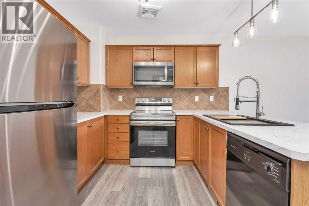 3 Lark Close, Sylvan Lake, Alberta T4S 2P6 - Photo 7 - A2273530