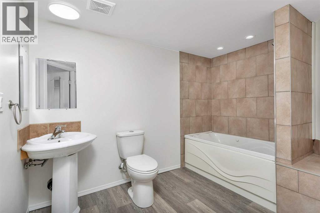 3 Lark Close, Sylvan Lake, Alberta T4S 2P6 - Photo 27 - A2273530