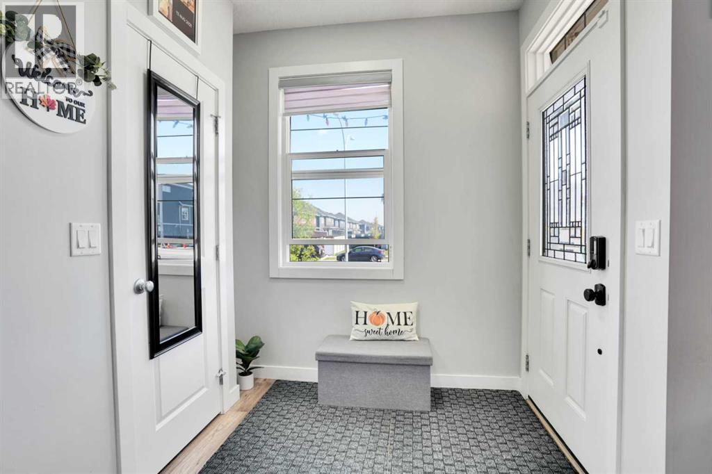 87 Redstone Boulevard Ne, Calgary, Alberta T3N 0R5 - Photo 3 - A2260407