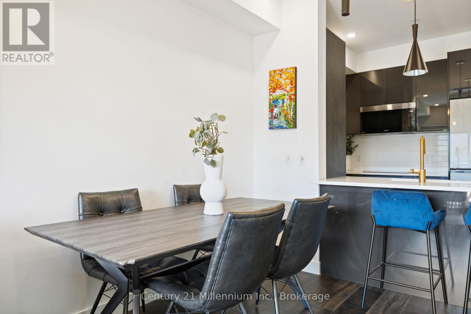 306 - 20 Beckwith Lane, Blue Mountains, Ontario  L9Y 0R4 - Photo 10 - X12607200