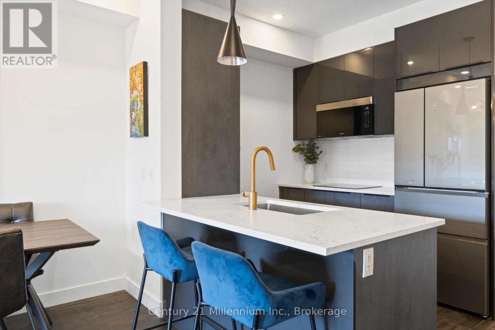 306 - 20 Beckwith Lane, Blue Mountains, Ontario  L9Y 0R4 - Photo 4 - X12607200