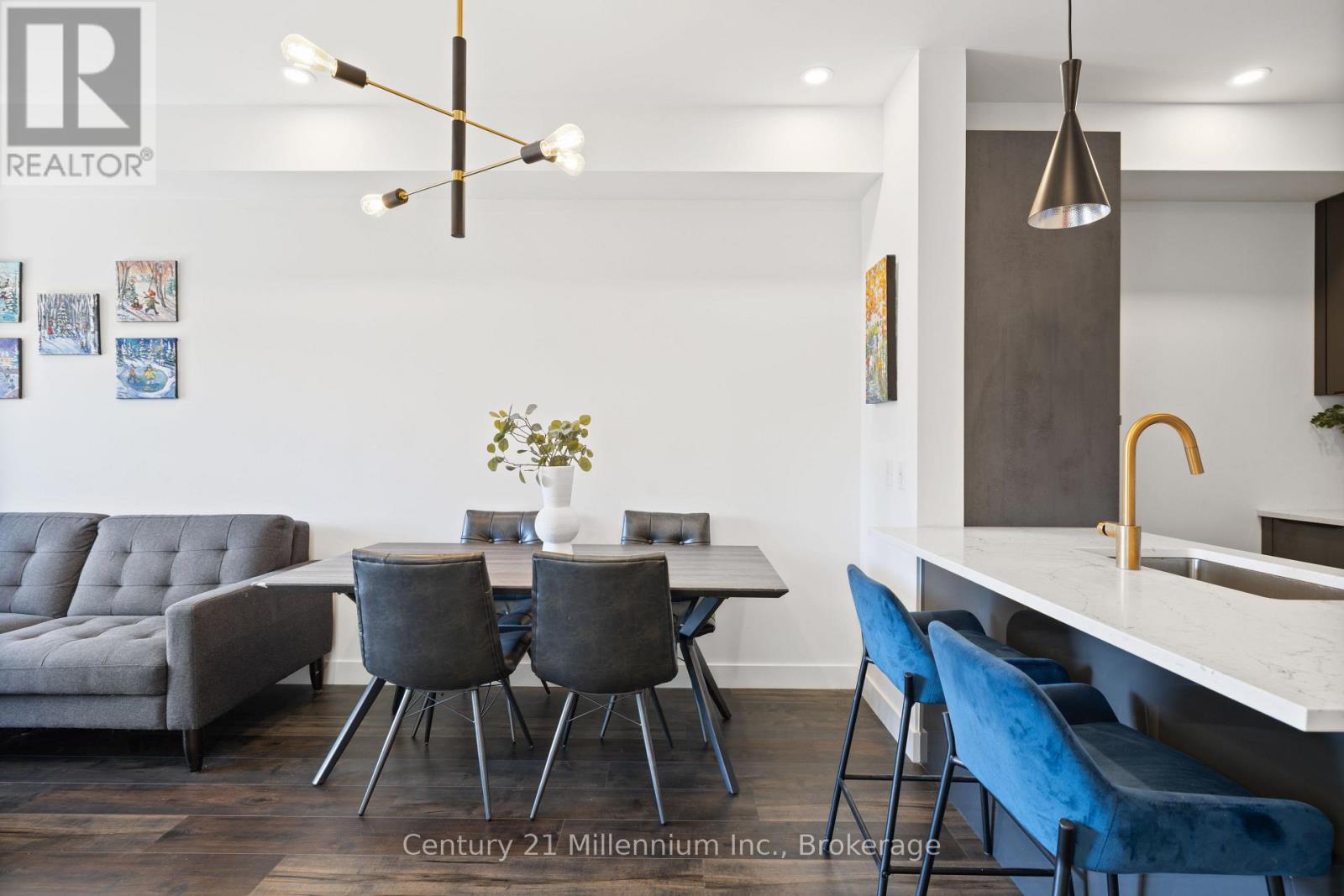 306 - 20 Beckwith Lane, Blue Mountains, Ontario  L9Y 0R4 - Photo 9 - X12607200