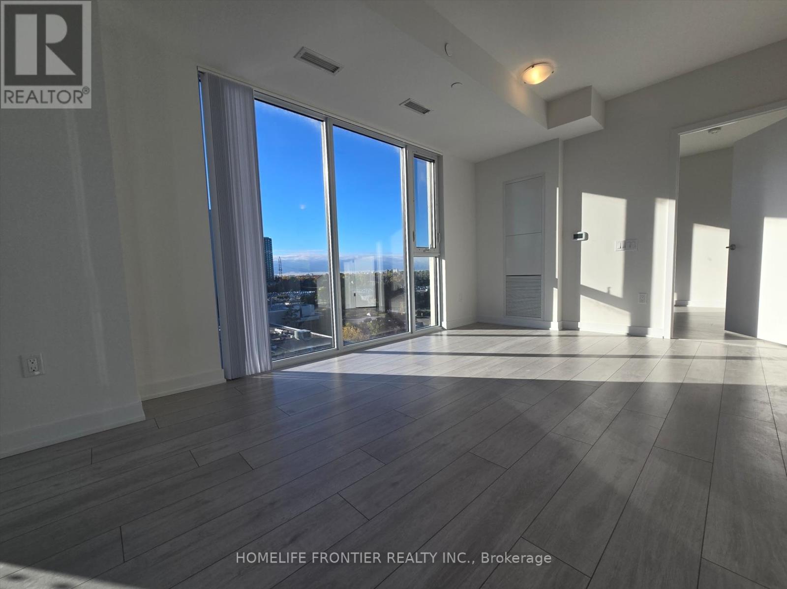 719 - 5858 Yonge Street, Toronto, Ontario  M2M 3T3 - Photo 8 - C12607210