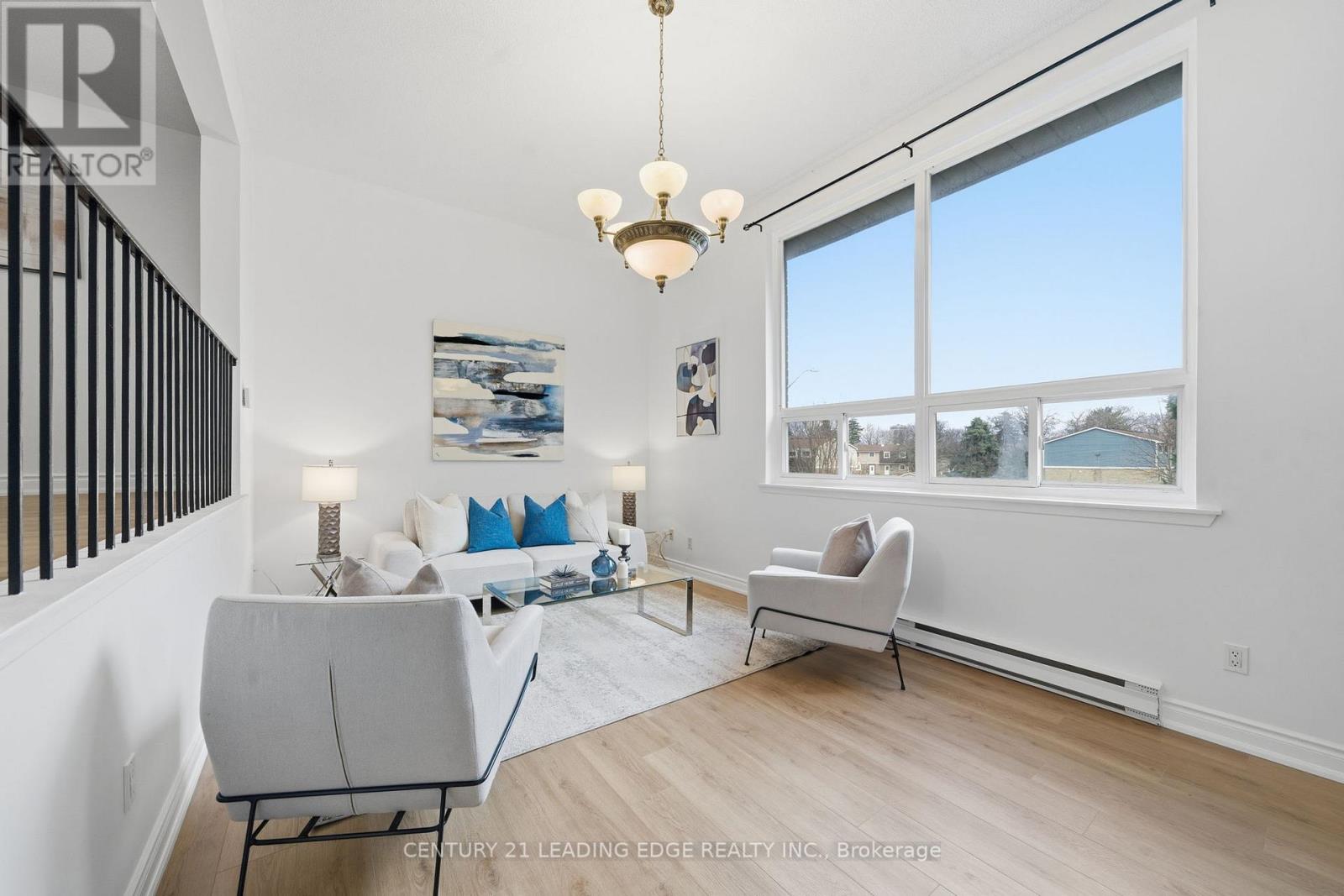 2 - 1310 Fieldlight Boulevard, Pickering, Ontario  L1V 2Y8 - Photo 5 - E12607188