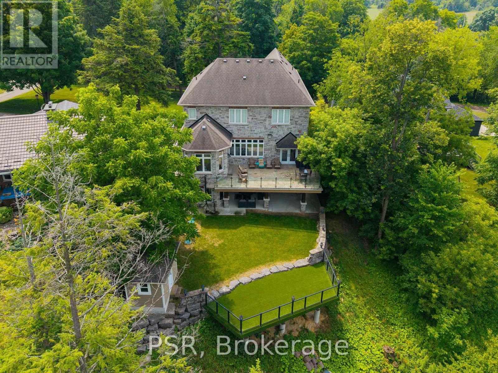 124 Elmpine Trail, King, Ontario  L7B 1K4 - Photo 40 - N12328120