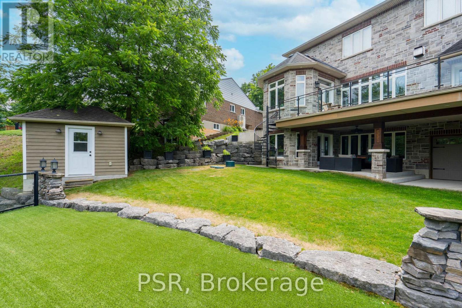 124 Elmpine Trail, King, Ontario  L7B 1K4 - Photo 37 - N12328120