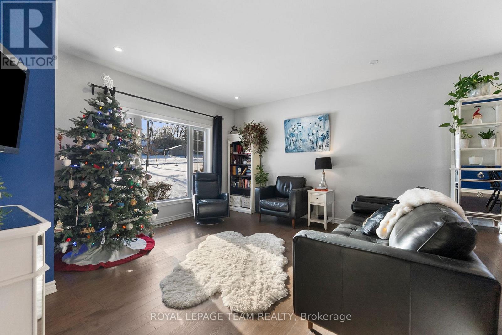 230 Opeongo Road, Renfrew, Ontario  K7V 2T5 - Photo 12 - X12456601