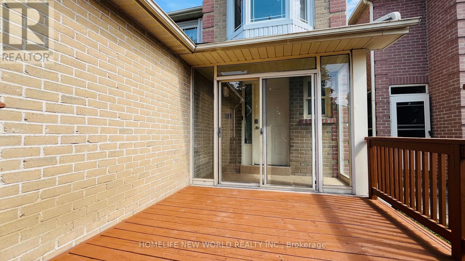 189 Gailcrest Circle, Vaughan, Ontario  L4J 5W2 - Photo 3 - N12607154
