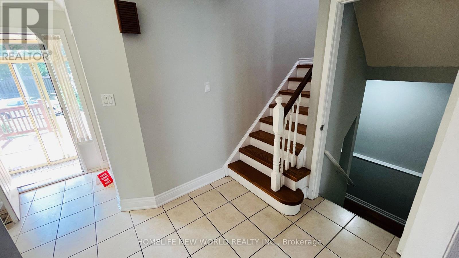 189 Gailcrest Circle, Vaughan, Ontario  L4J 5W2 - Photo 5 - N12607154