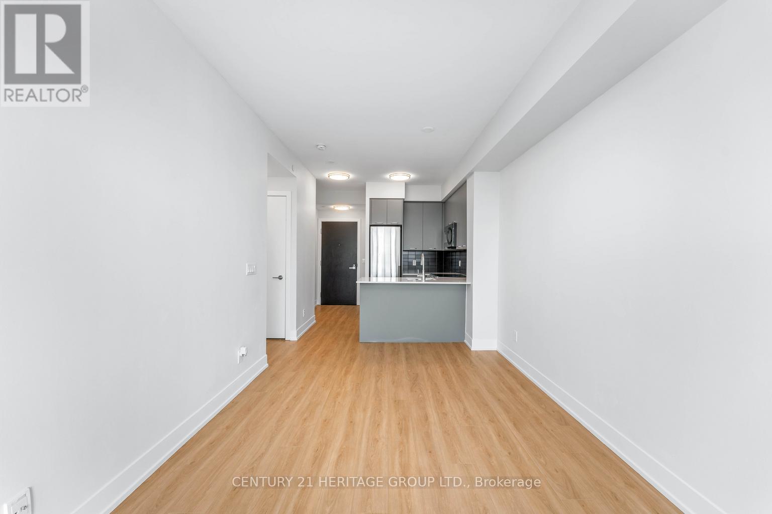 908 - 9471 Yonge Street, Richmond Hill, Ontario  L4C 0Z5 - Photo 17 - N12607166