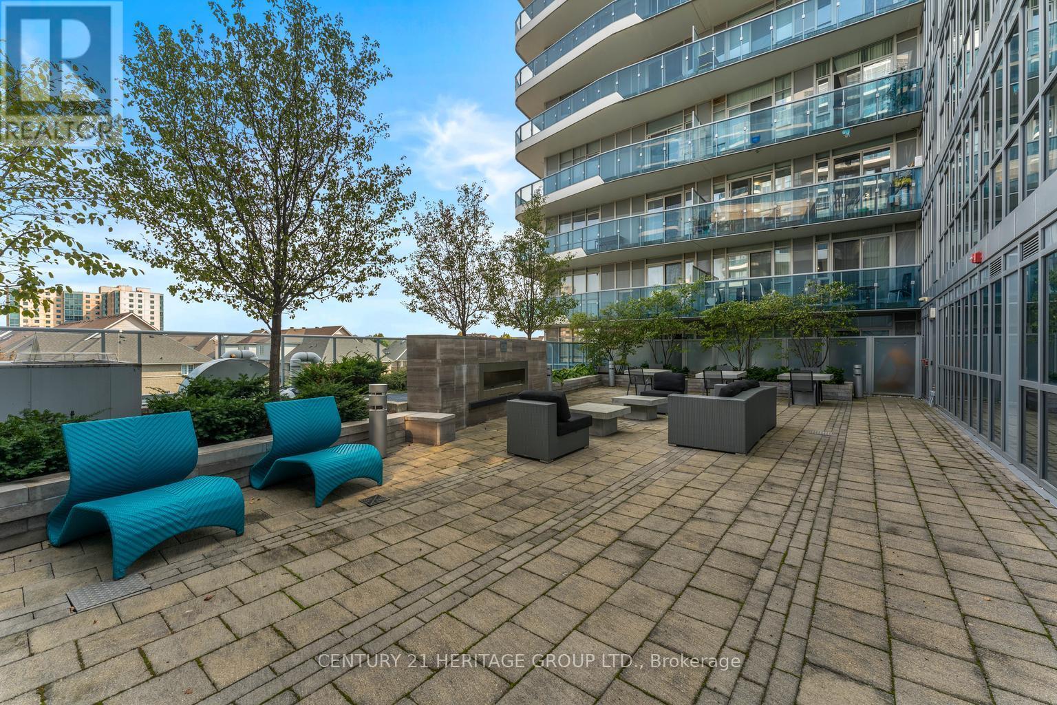 908 - 9471 Yonge Street, Richmond Hill, Ontario  L4C 0Z5 - Photo 32 - N12607166