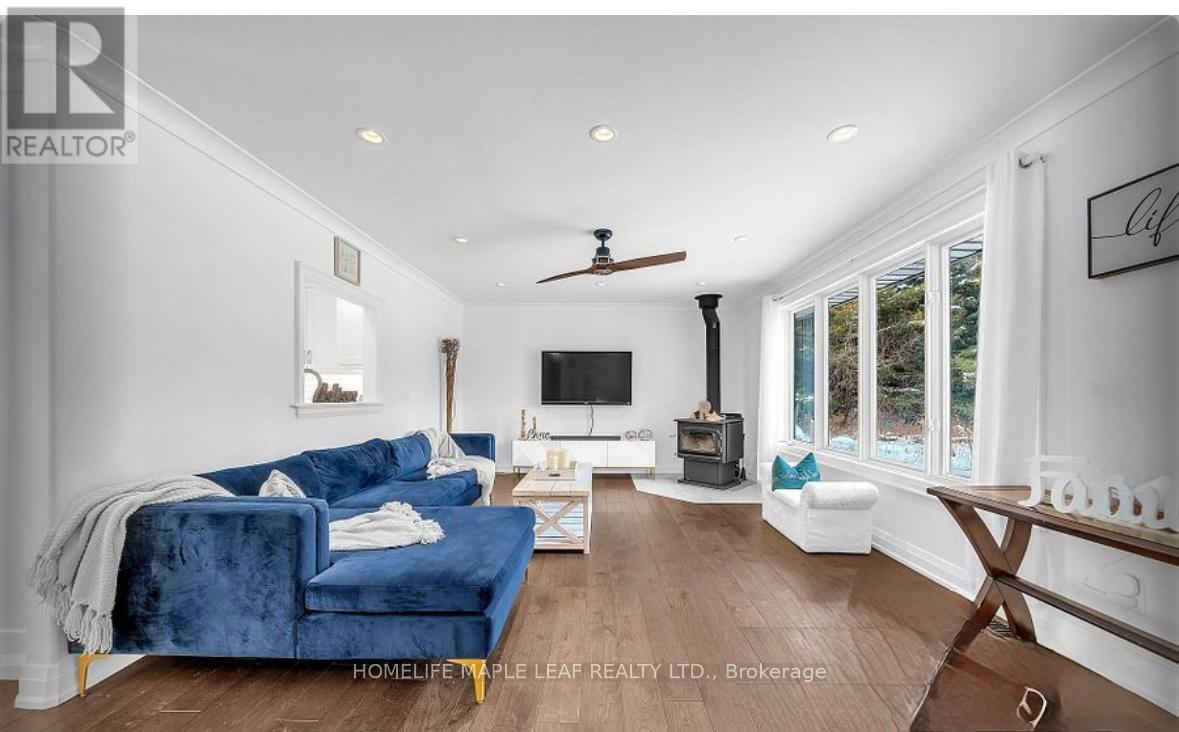 5702 Sixth Line, Erin, Ontario  N0B 1Z0 - Photo 11 - X12602580